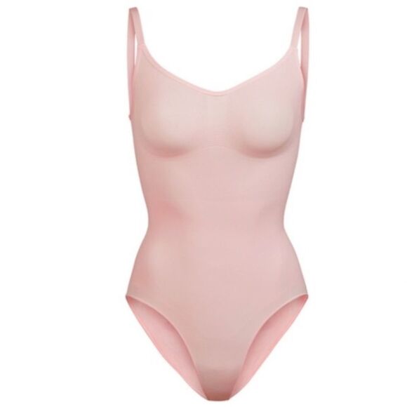 Skims Sculpting Thong Bodysuit - Limited Edition Quartz - 4x / 5x - NIB - Picture 1 of 6